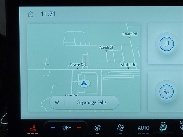 Vehicle image 23 of 34