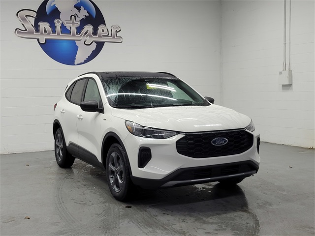 Vehicle image 4 of 34