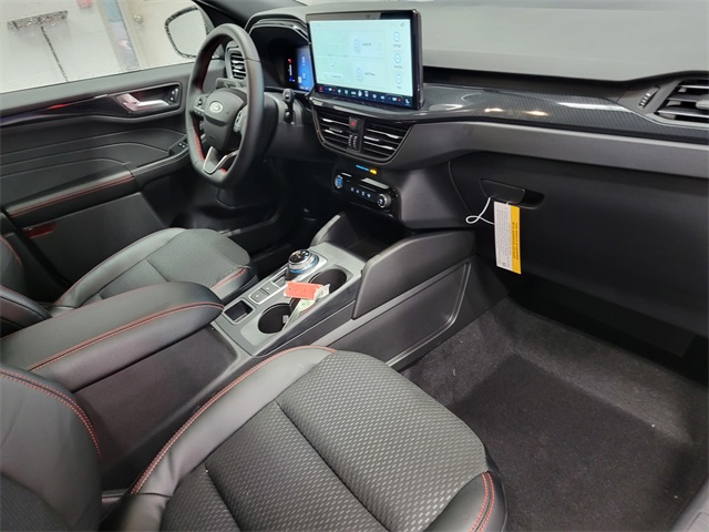 Vehicle image 19 of 34
