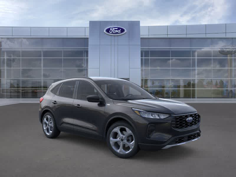 Vehicle image 4 of 23