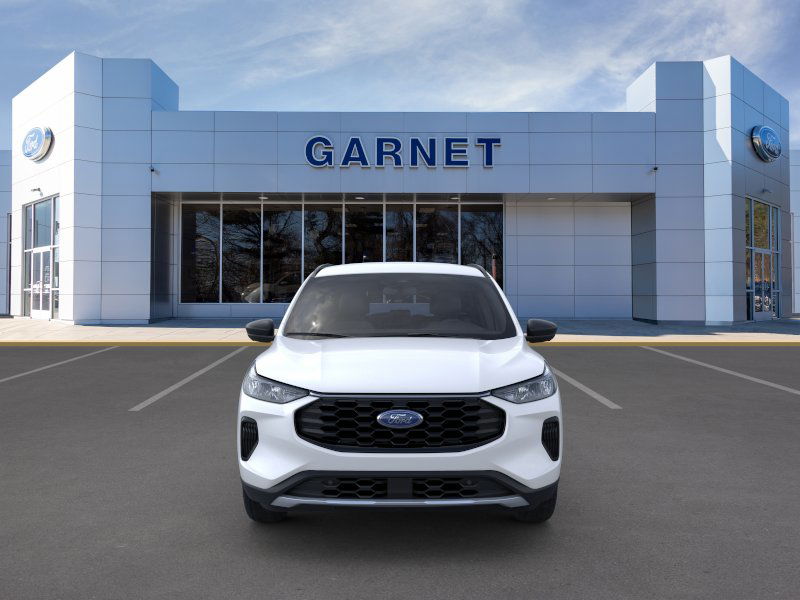Vehicle image 4 of 23
