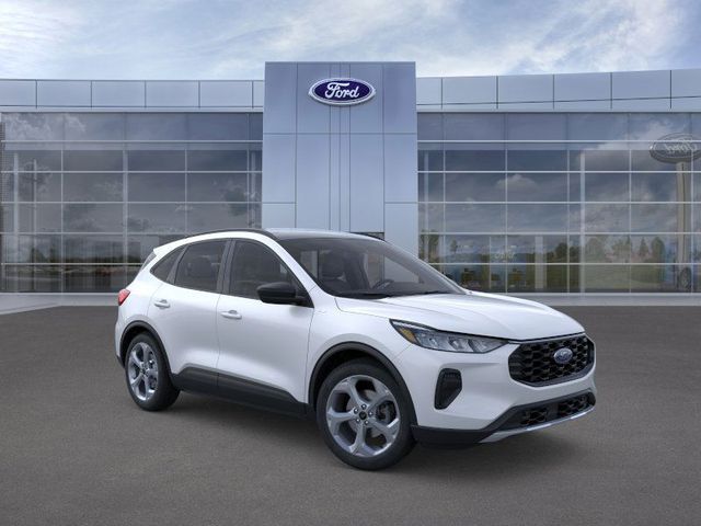 Vehicle image 4 of 23