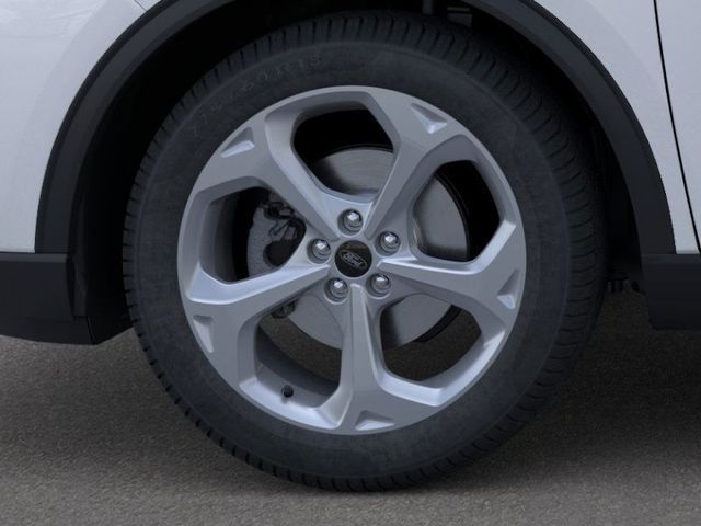 Vehicle image 9 of 23
