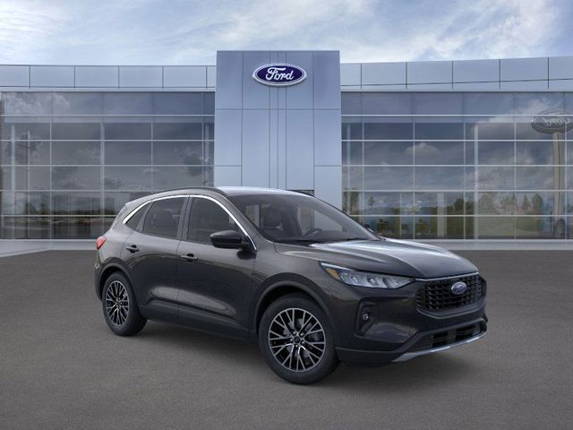 Vehicle image 4 of 23