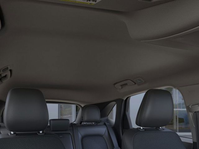 Vehicle image 13 of 23