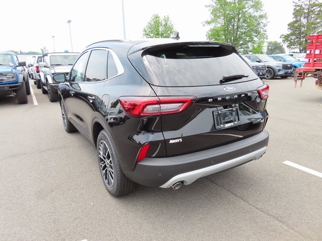 Vehicle image 7 of 25