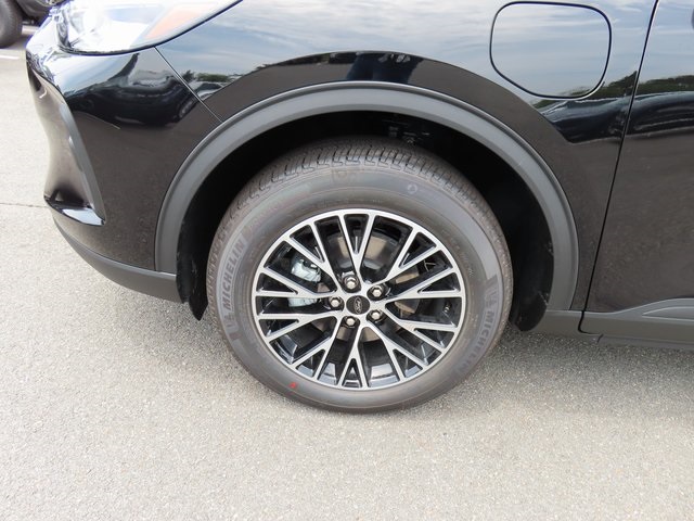 Vehicle image 8 of 25