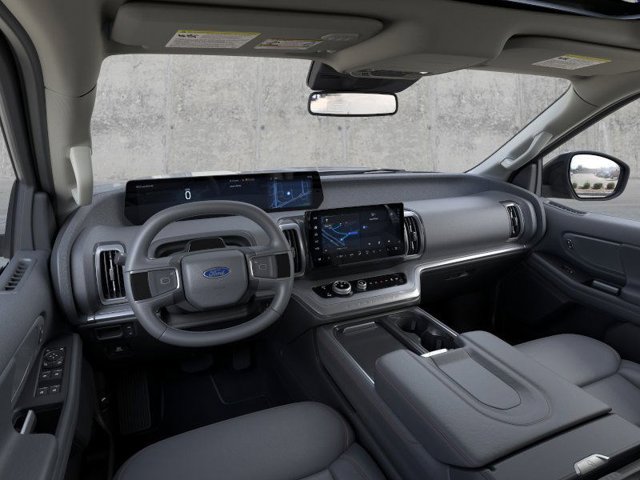 2025 Ford Expedition Active Image 13 of 23