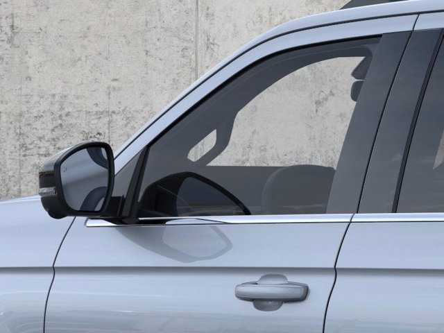 2025 Ford Expedition Active Image 18 of 23