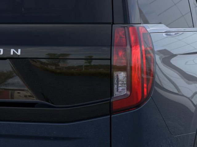 2025 Ford Expedition Active Image 10 of 23