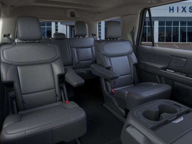 2025 Ford Expedition Active Image 12 of 23