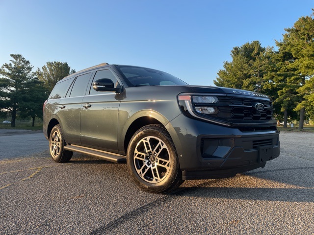 2025 Ford Expedition Active Image 16 of 77