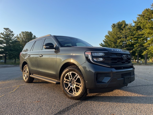 2025 Ford Expedition Active Image 6 of 77