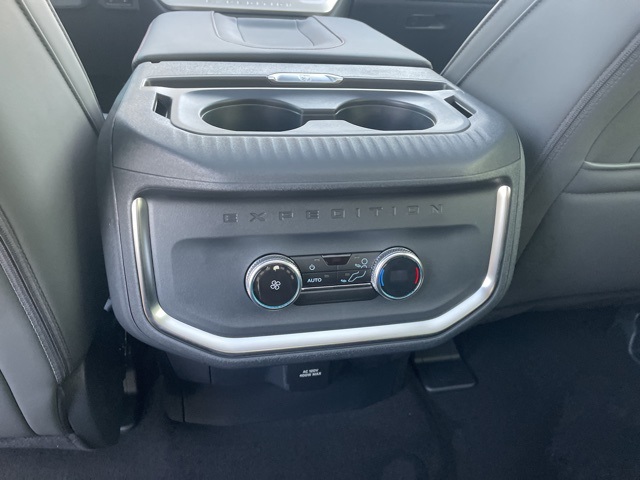 2025 Ford Expedition Active Image 73 of 77