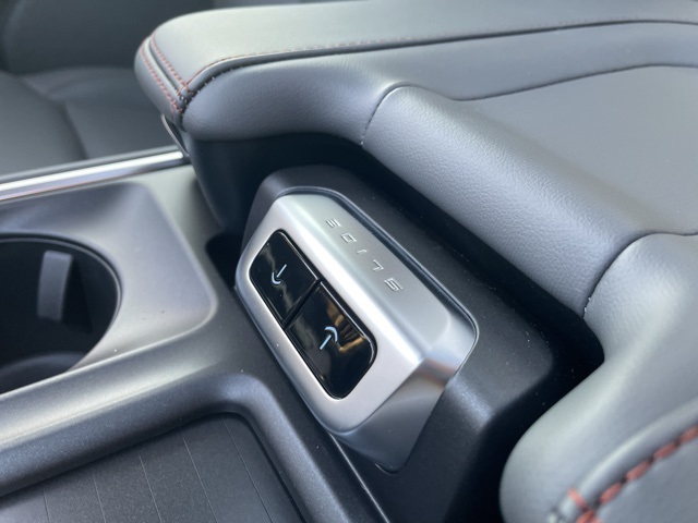 2025 Ford Expedition Active Image 64 of 77