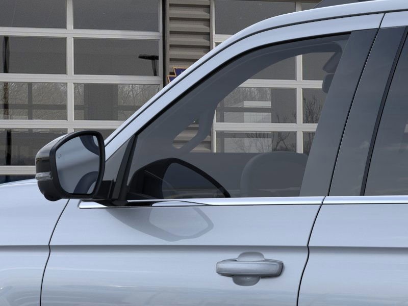 2025 Ford Expedition Active Image 18 of 23