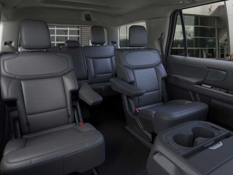 2025 Ford Expedition Active Image 10 of 23