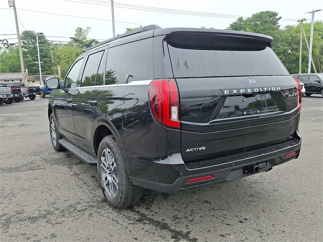 2025 Ford Expedition Active Image 5 of 16