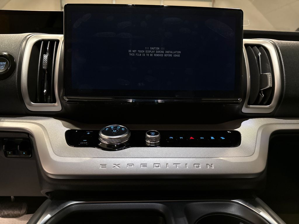 2025 Ford Expedition Active Image 21 of 27