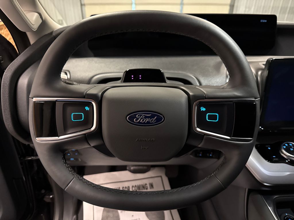 2025 Ford Expedition Active Image 26 of 27