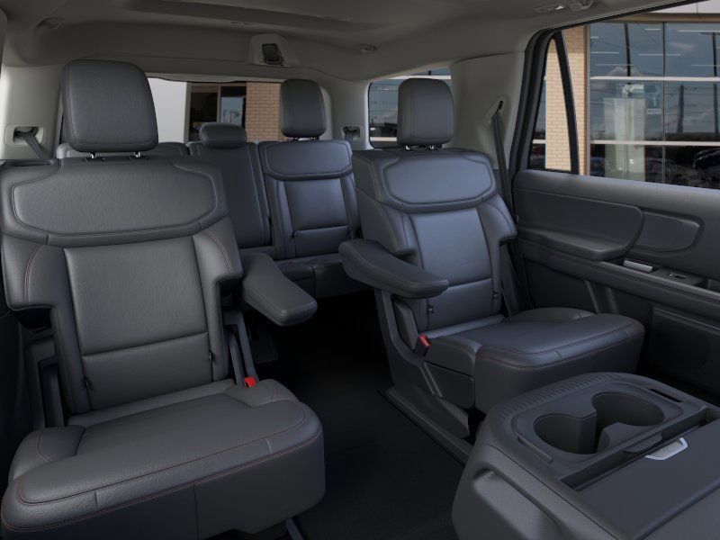 2025 Ford Expedition Active Image 12 of 41