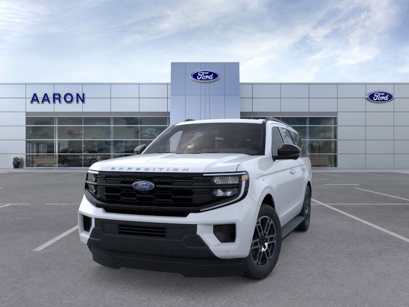 2025 Ford Expedition Active Image 1 of 22