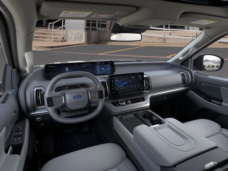 2025 Ford Expedition Active Image 15 of 41