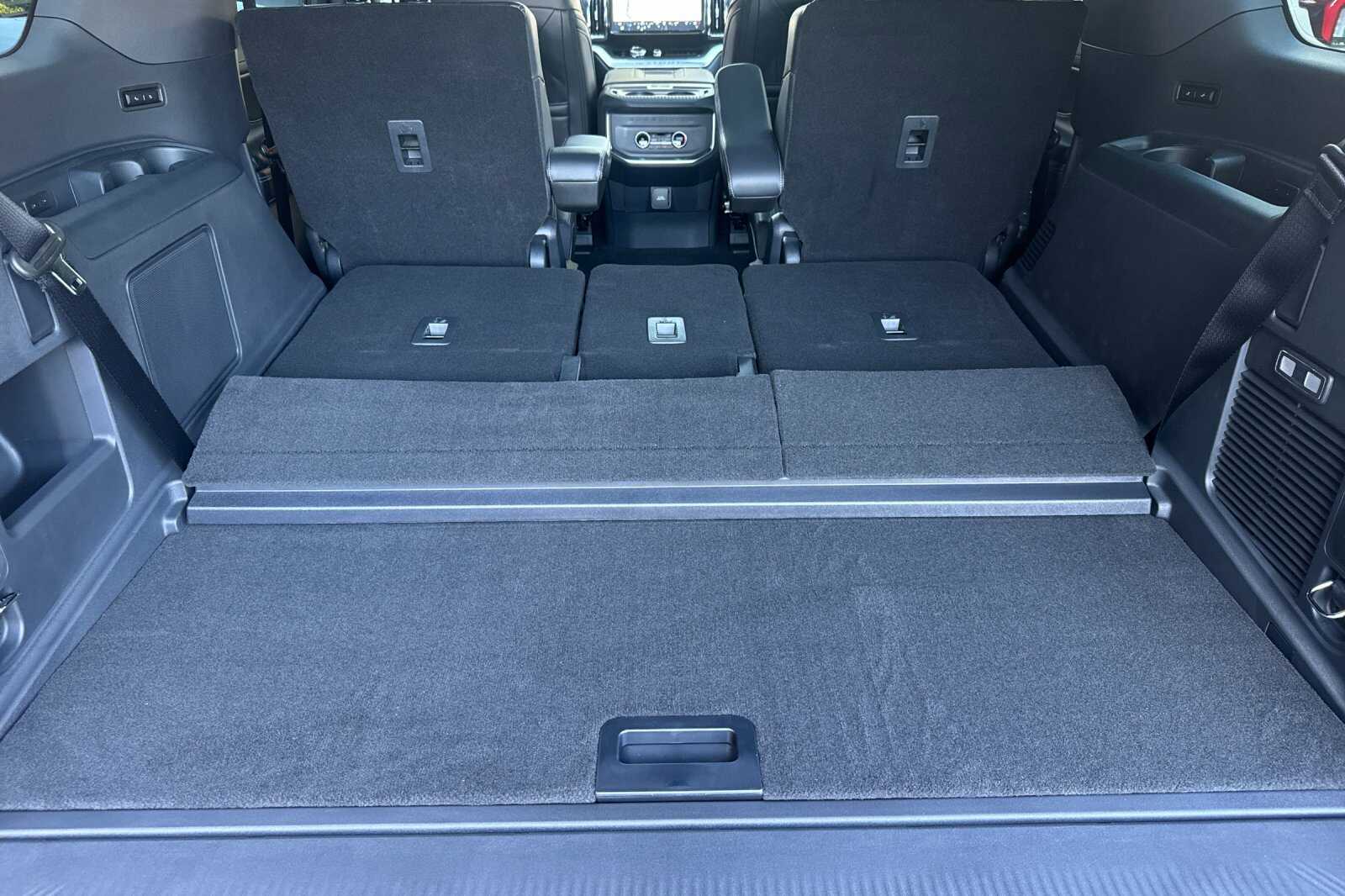 2025 Ford Expedition Active Image 7 of 26