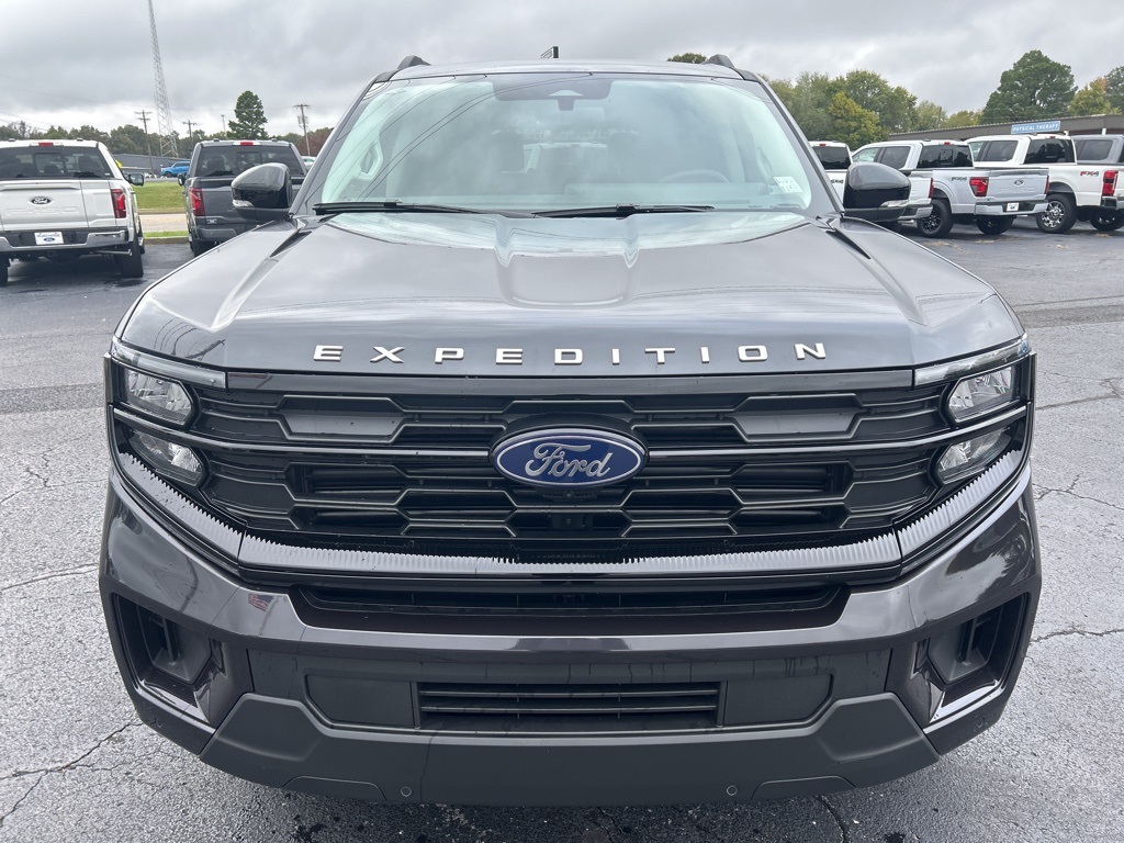 2025 Ford Expedition Active Image 33 of 36