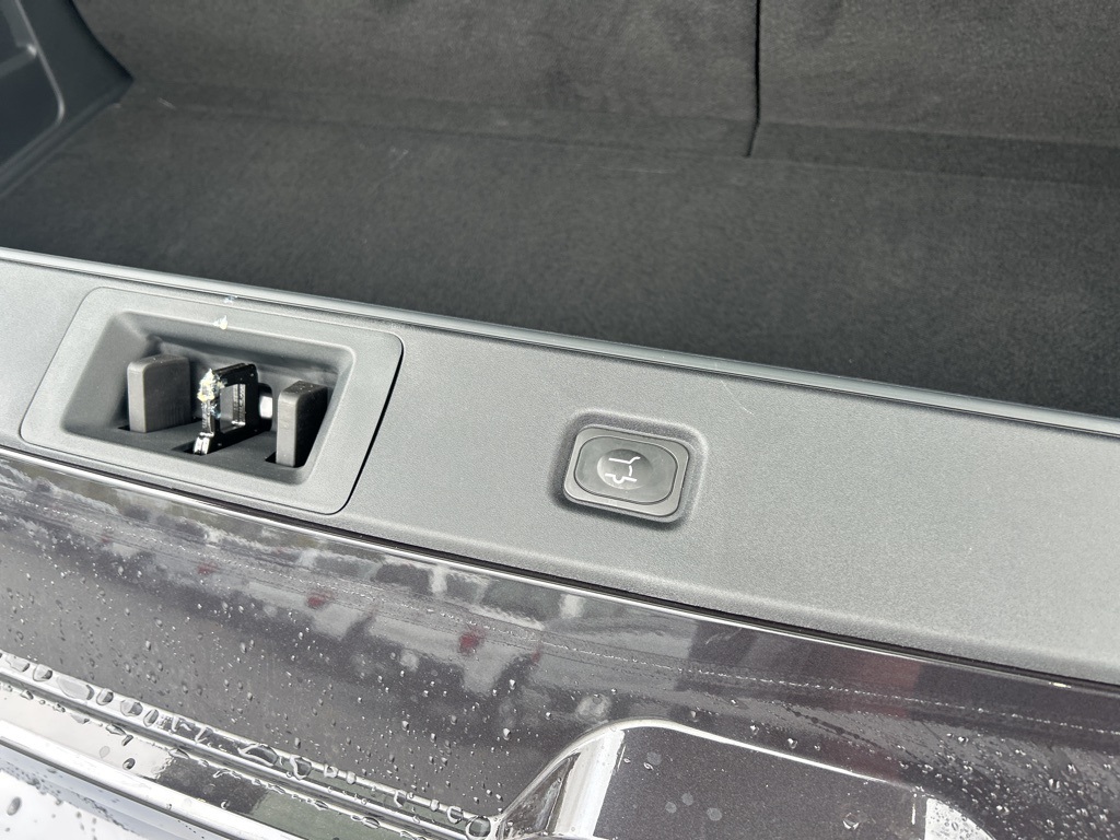 2025 Ford Expedition Active Image 35 of 36