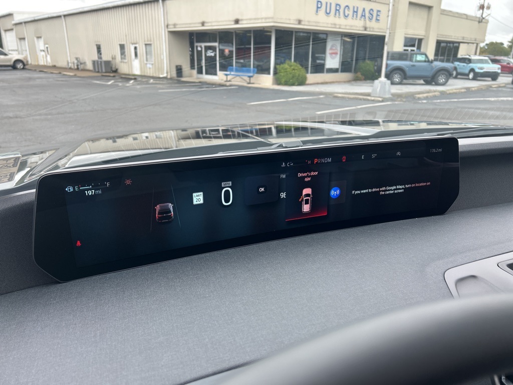 2025 Ford Expedition Active Image 32 of 36