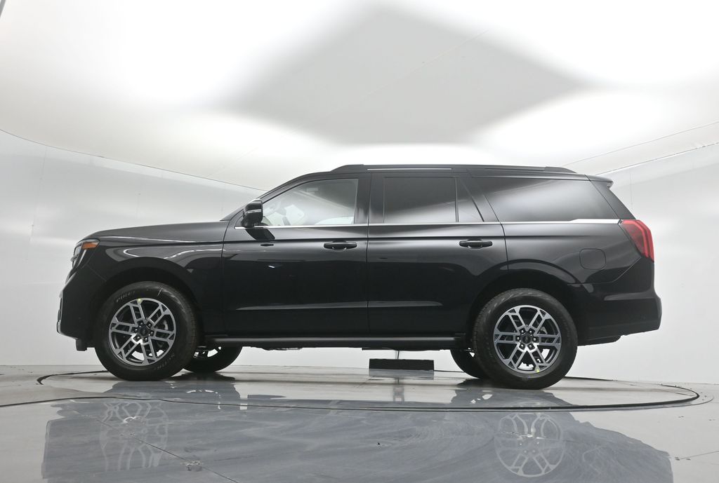 2025 Ford Expedition Active Image 34 of 54
