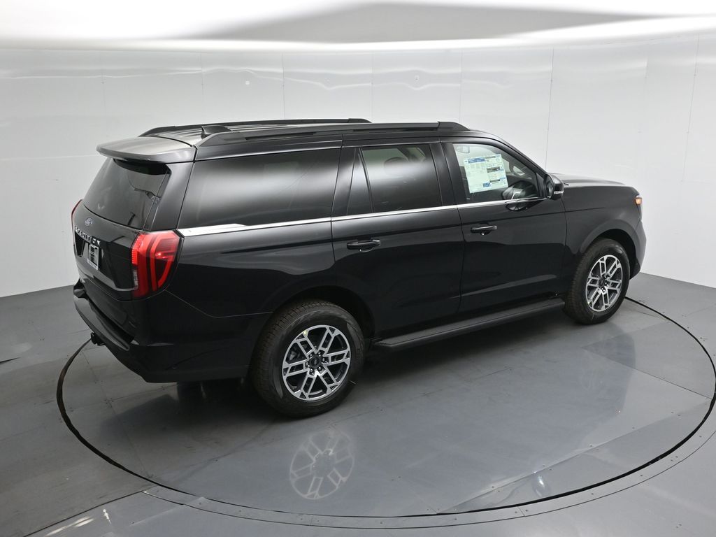 2025 Ford Expedition Active Image 19 of 54