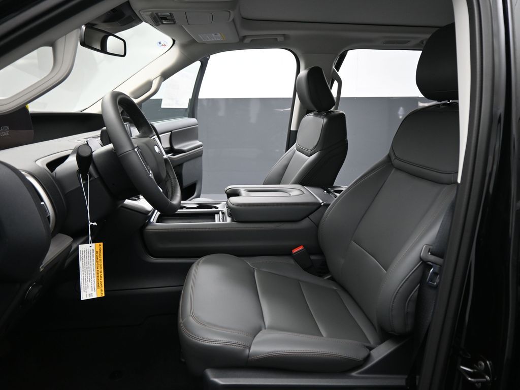 2025 Ford Expedition Active Image 40 of 54