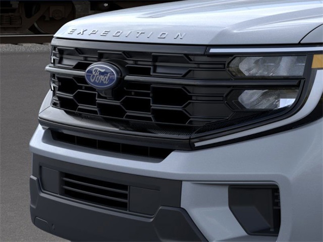 2025 Ford Expedition Active Image 17 of 23