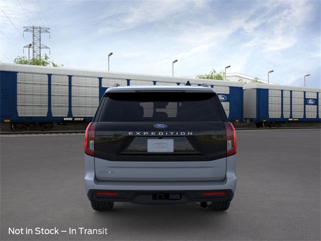 2025 Ford Expedition Active Image 6 of 23