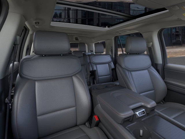 2025 Ford Expedition Active Image 10 of 23