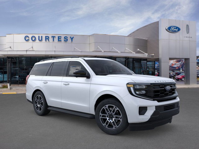 2025 Ford Expedition Active Image 4 of 23