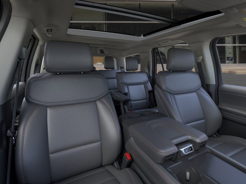 2025 Ford Expedition Active Image 10 of 23