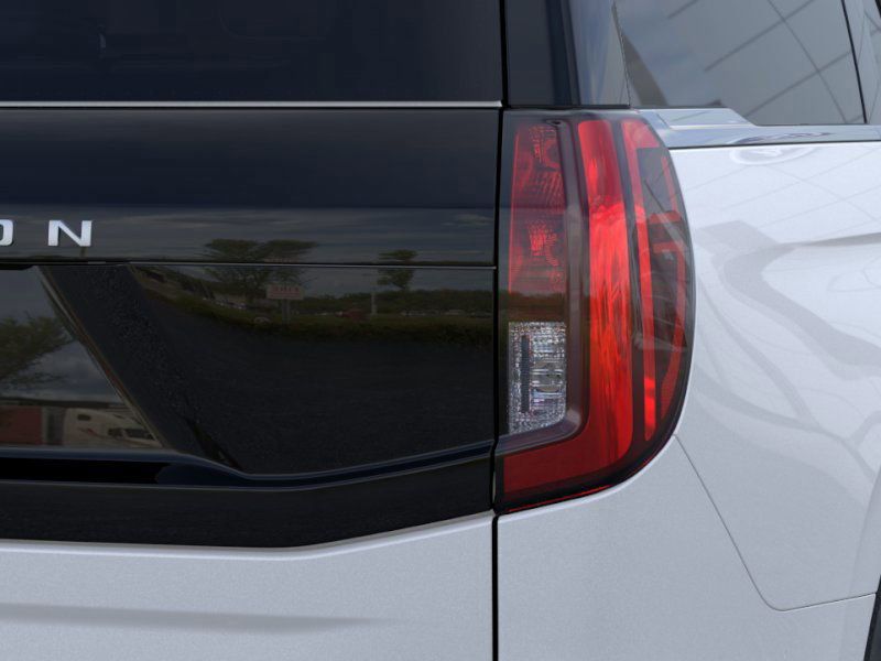 2025 Ford Expedition Active Image 19 of 23