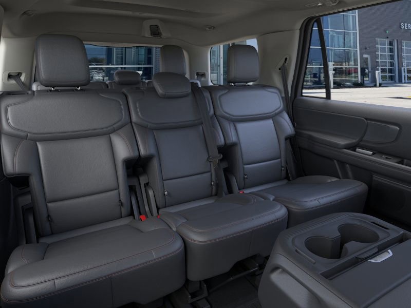 2025 Ford Expedition Active Image 12 of 23