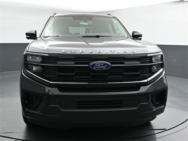 2025 Ford Expedition Active Image 4 of 35