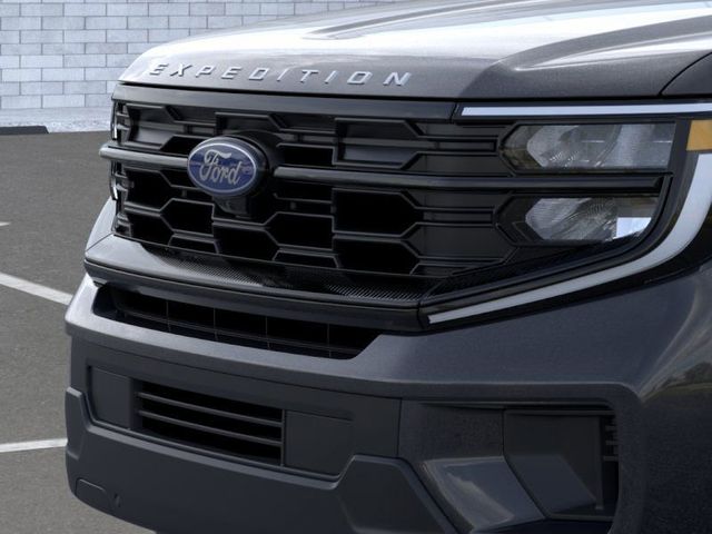 2025 Ford Expedition Active Image 18 of 23