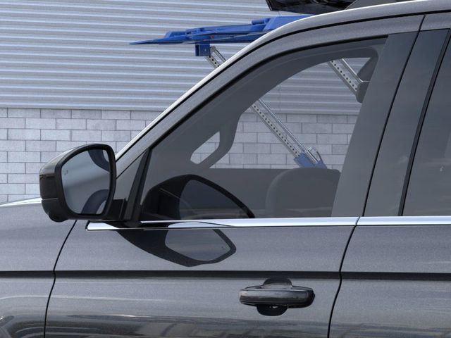 2025 Ford Expedition Active Image 17 of 23