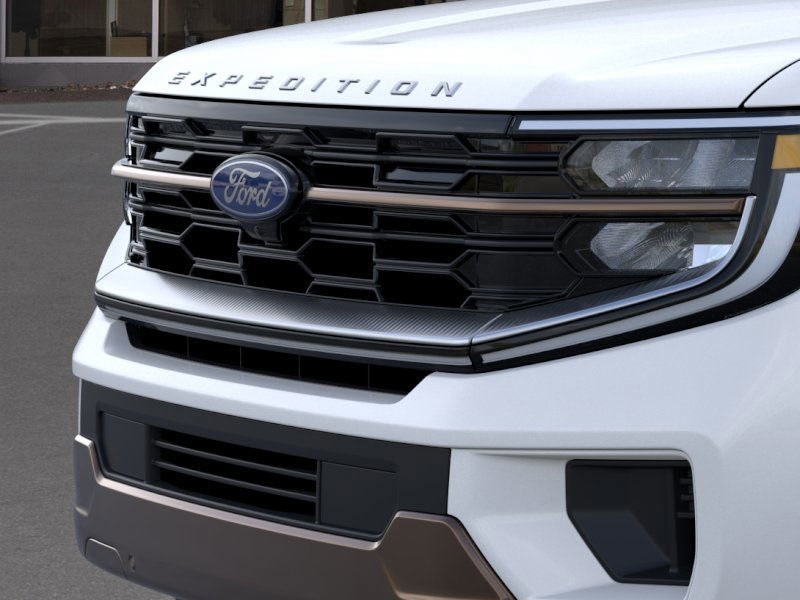 2025 Ford Expedition King Ranch Image 17 of 23