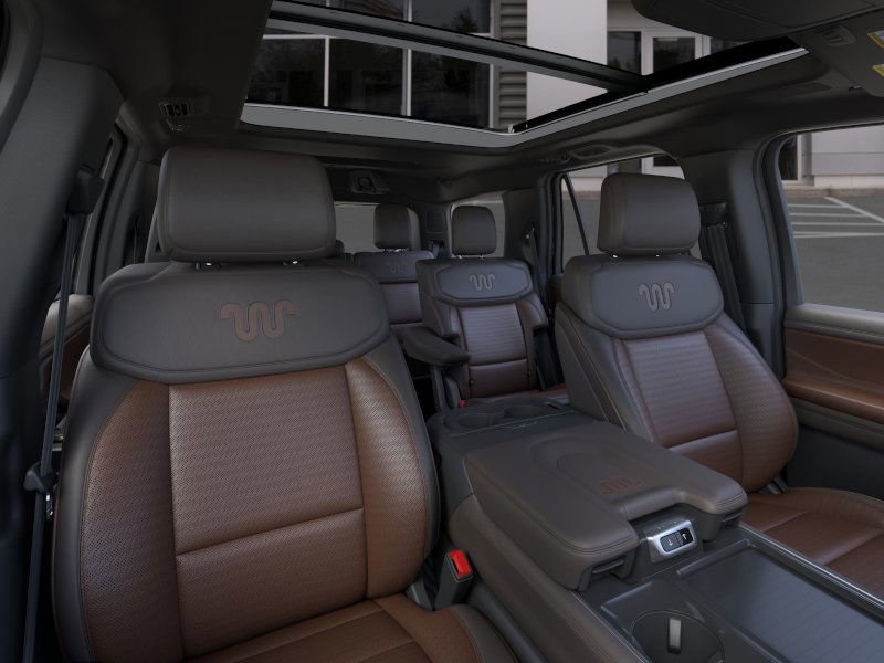 2025 Ford Expedition King Ranch Image 10 of 23