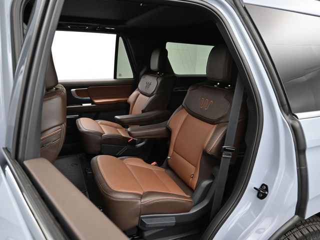2025 Ford Expedition King Ranch Image 30 of 52