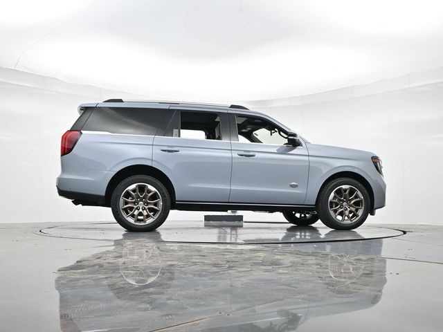 2025 Ford Expedition King Ranch Image 11 of 52