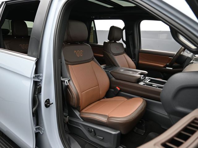2025 Ford Expedition King Ranch Image 31 of 52