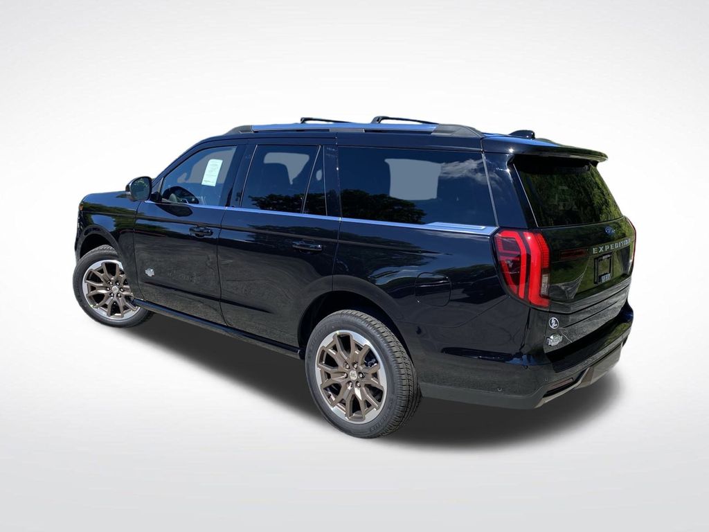 2025 Ford Expedition King Ranch Image 6 of 58